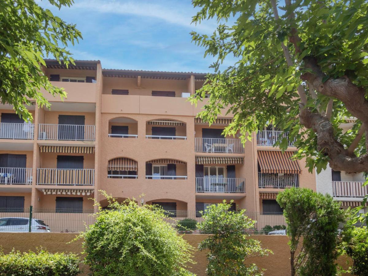 Studio Les Aigues Marines-63 By Interhome Сен-Сир-сюр-Мер Экстерьер фото